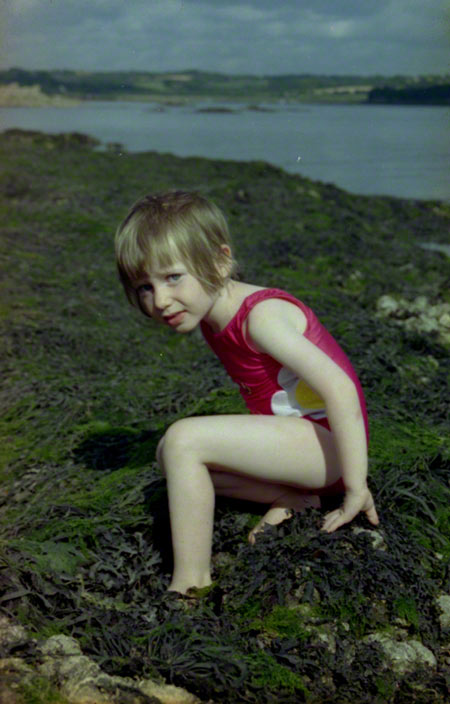 Alix on the pebble beach in Kerzafloc'h, Marie-Claire Raoul