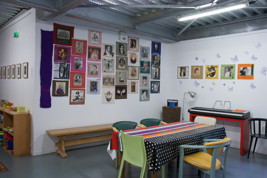 Installation textile collective, Paroles et images de femmes, Lcause, Brest, exposition de mai à juin 2018, Marie-Claire Raoul
